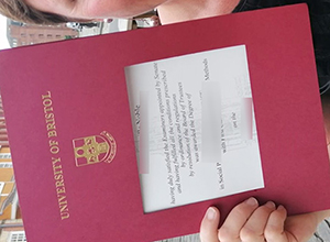 How to make a University of Bristol Diploma Cover online?
